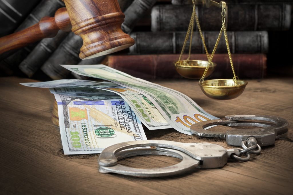 Criminal defense law image representing fraud, embezzlement, wire theft litigation, and court proceedings at Redbridge Solicitors.